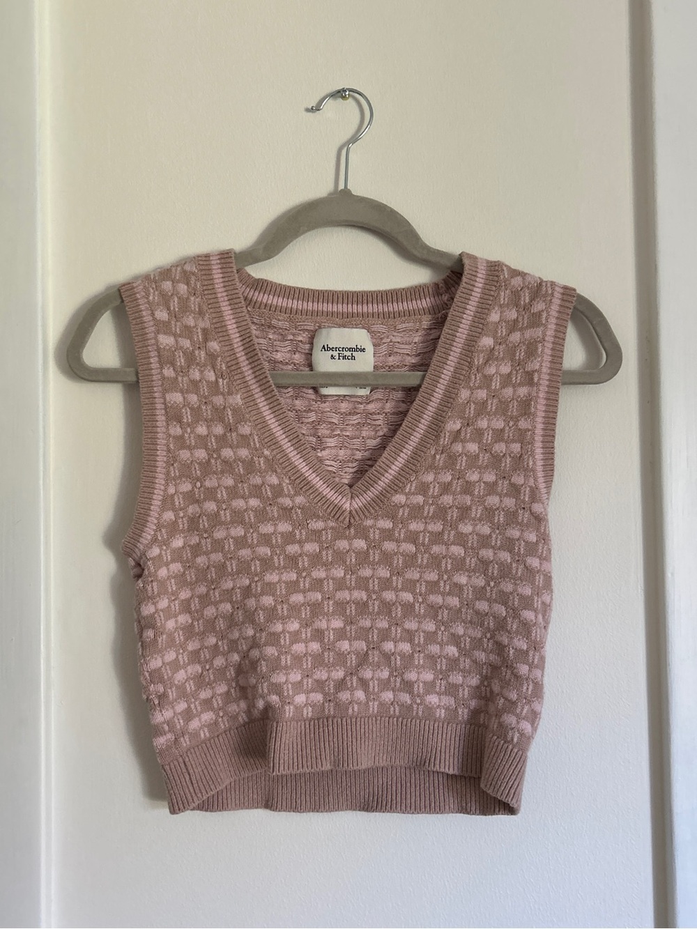 Abercrombie & Fitch Sweater Vest